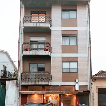 5 Bedroom Flat In Jardim Do Morro * Vila Nova de Gaia