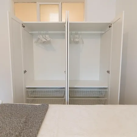 5 Bedroom Flat In Jardim Do Morro Appartamento